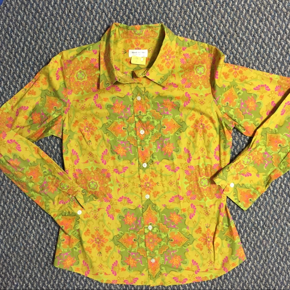 Isaac Mizrahi for Target button up collared shirt